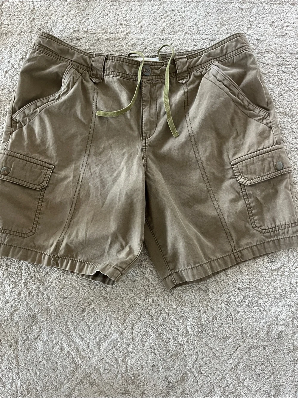 Eddie Bauer Navy and Khaki Cargo Shorts Duo - Picture 7 of 12
